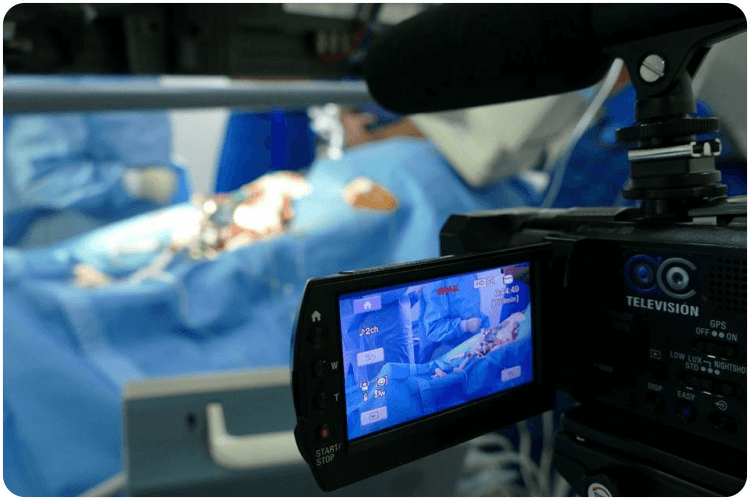 video-cirugia-ac-television.png